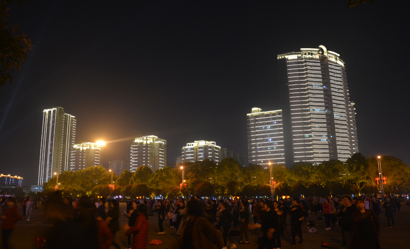 長沙一點兩線亮化工程